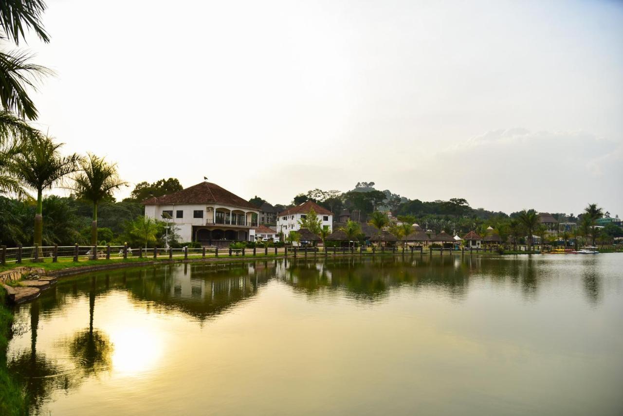 Forest Park Resort Buloba Εξωτερικό φωτογραφία